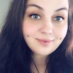 Meet your Posher, Sarha-jane